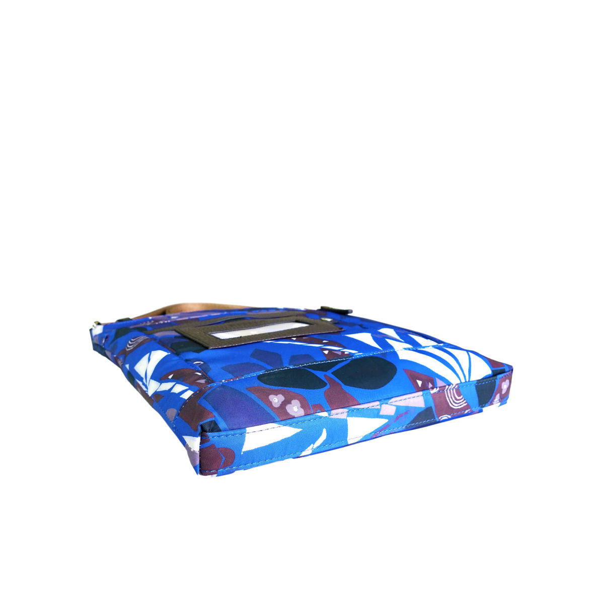 Maiko Puzzle Etna Pochette blue