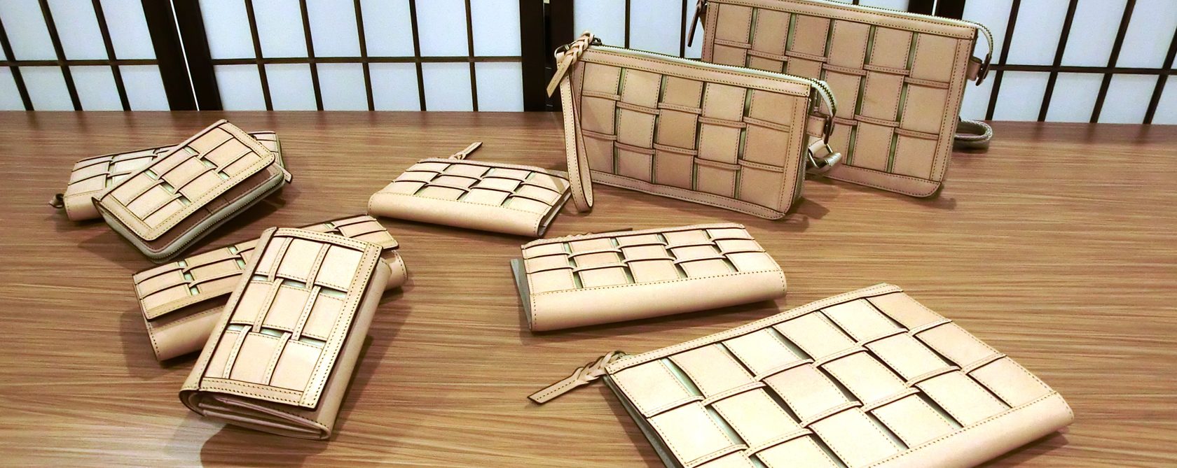 京都限定のELISIR caede KYOTO | エリシアカエデ京都のバッグシリーズ Zima leather goods