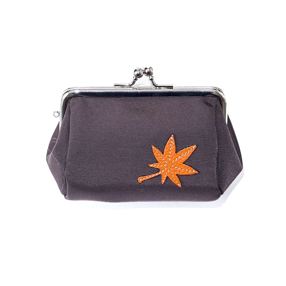 京都限定のELISIR caede KYOTO | エリシアカエデ京都のバッグシリーズ　Grosgrain Frame Pouch