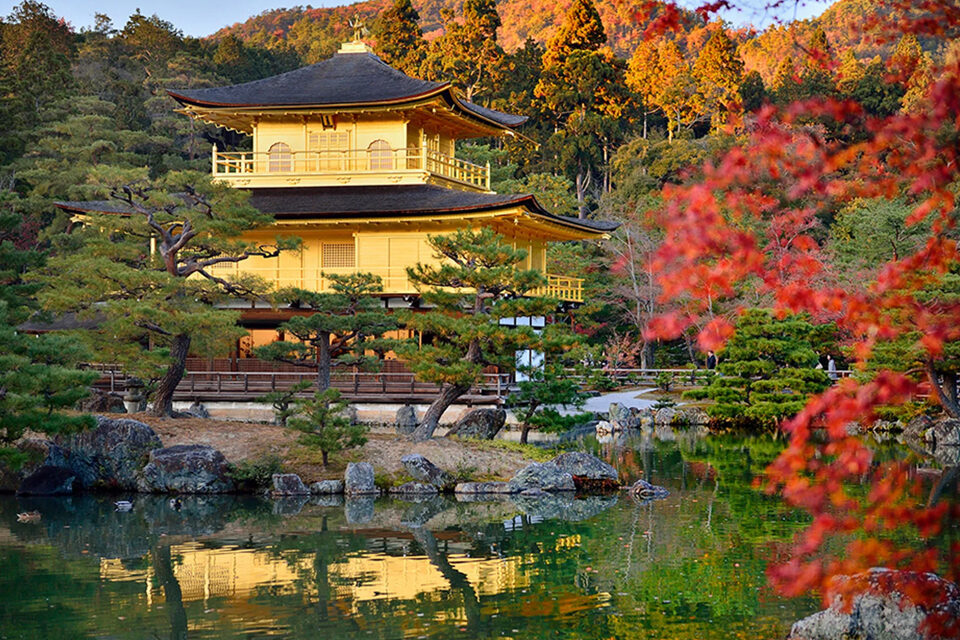 金閣寺　京都　紅葉