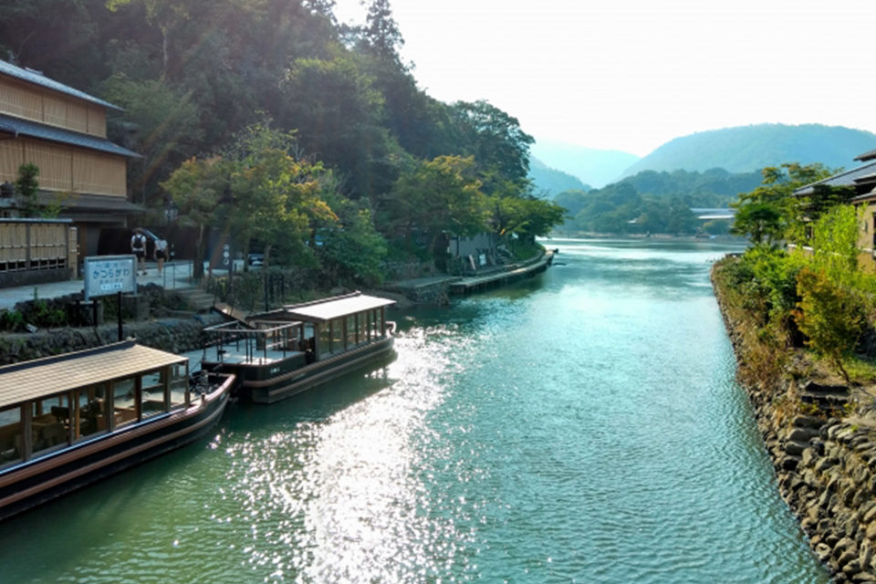 京都嵐山屋形船