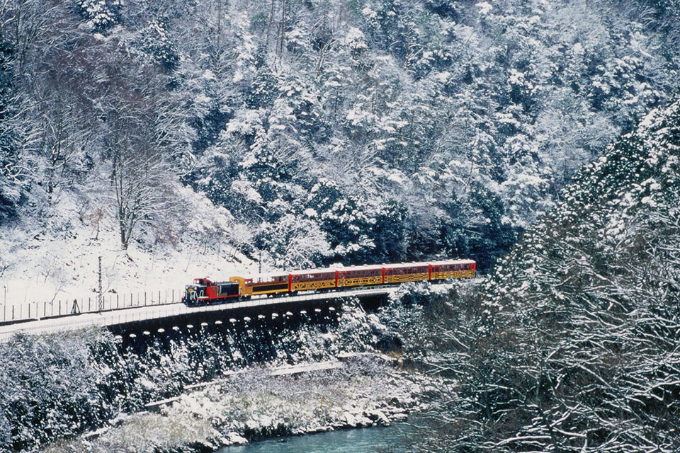 嵯峨野トロッコ列車_冬