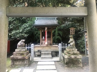 狛ねずみ