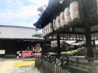 満足稲荷神社