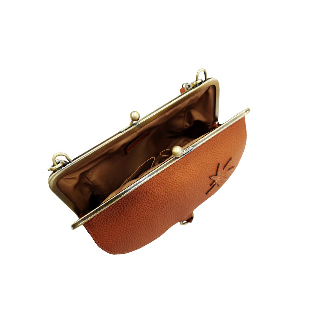 Ellisse Flame Pochette 74071 TAN　caede京都