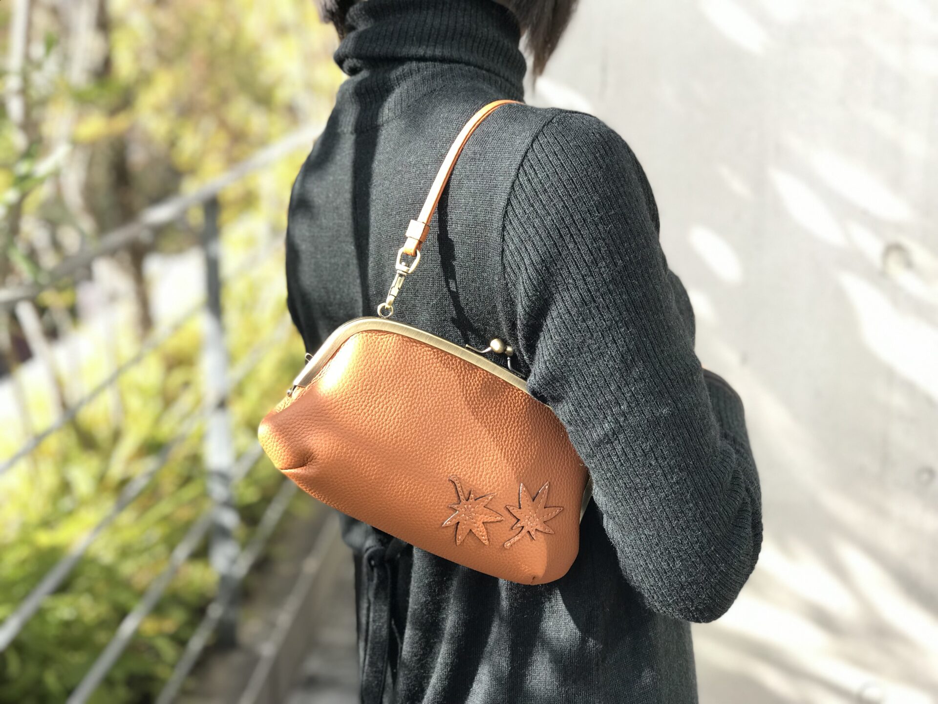Ellisse Flame Wallet 74072 TAN caede京都